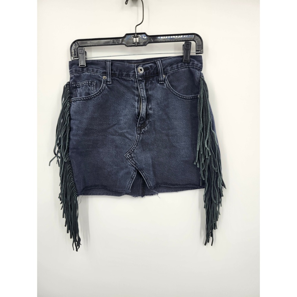 Lucky Brand Denim Mini Skirt Womens 0/25 Grey Side Fringe Raw Hem Faded